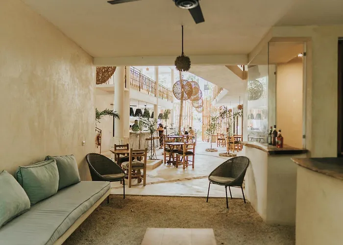 Koos Hotel 3*