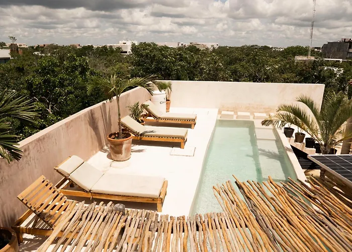 Koos Hotel 3*